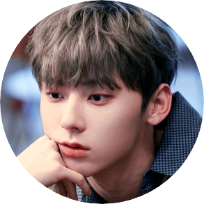 황민현/25 image