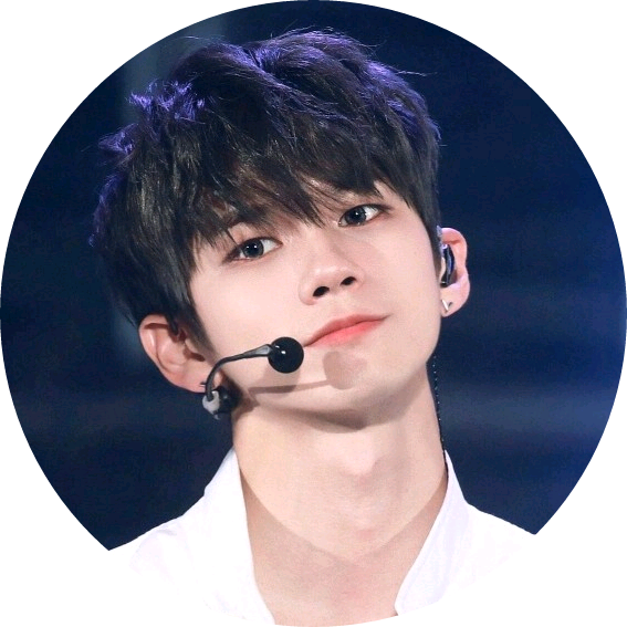 옹성우 image