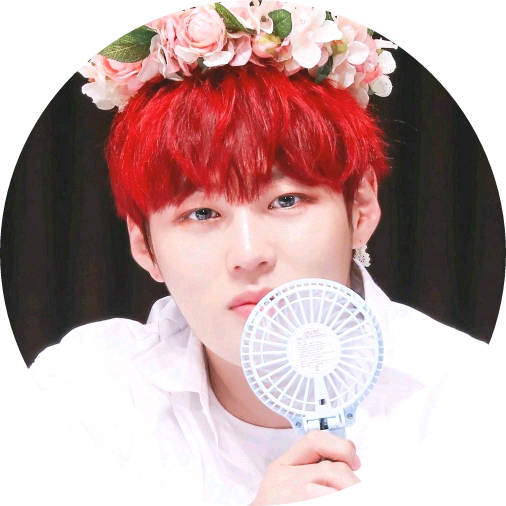 하성운 image