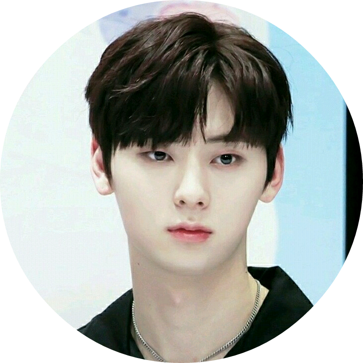 황민현 image