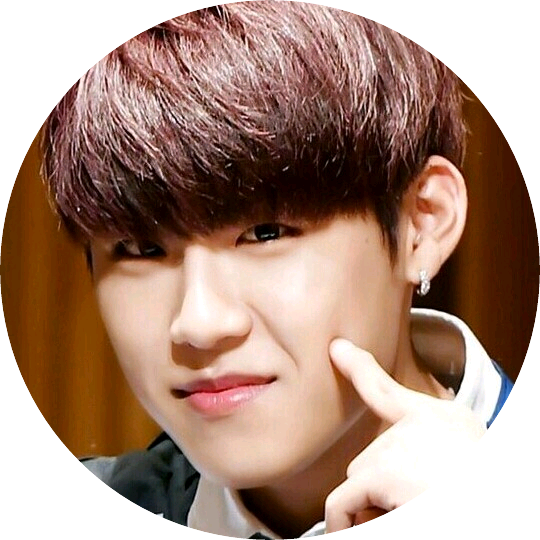 우진 image