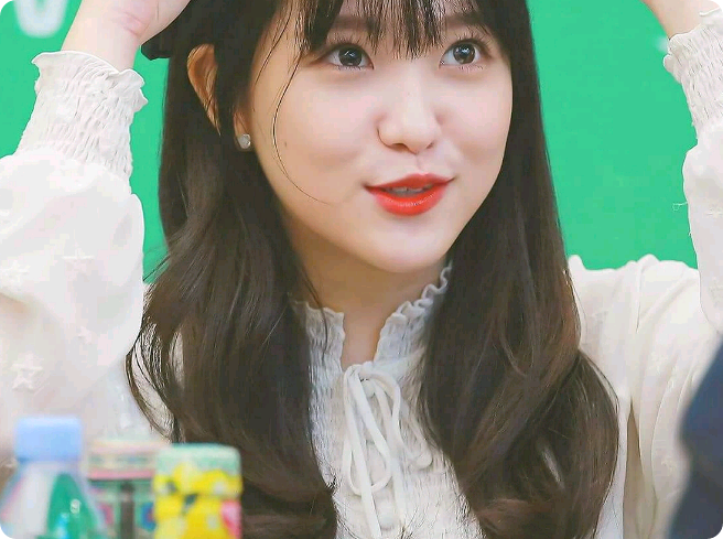 Aku benci pakaian yang terbuka. thumbnail