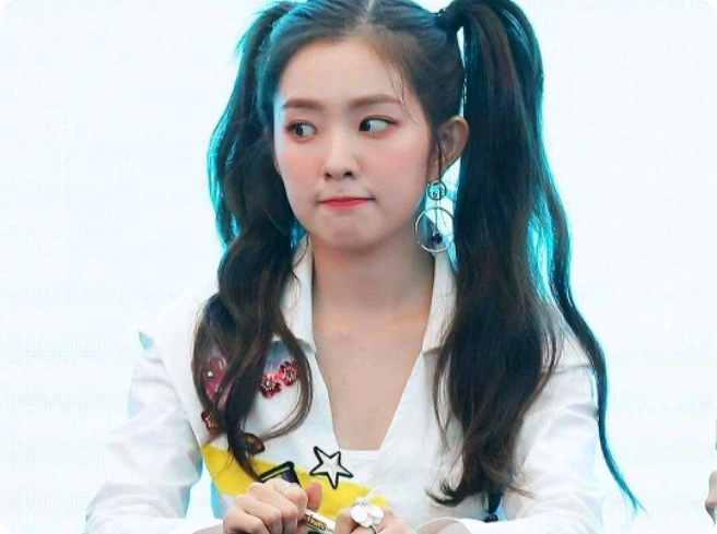 Pacarku bilang bajuku terlalu besar. thumbnail