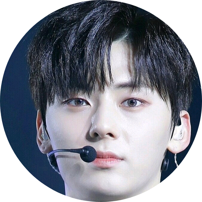 황민현 image