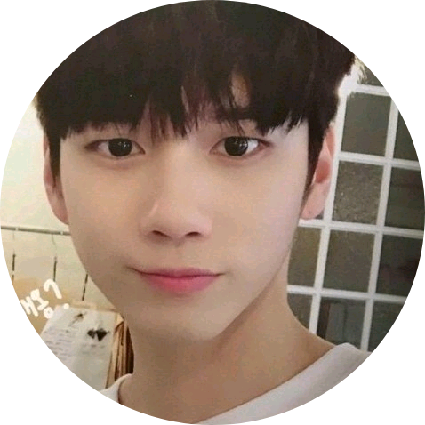옹성우 image