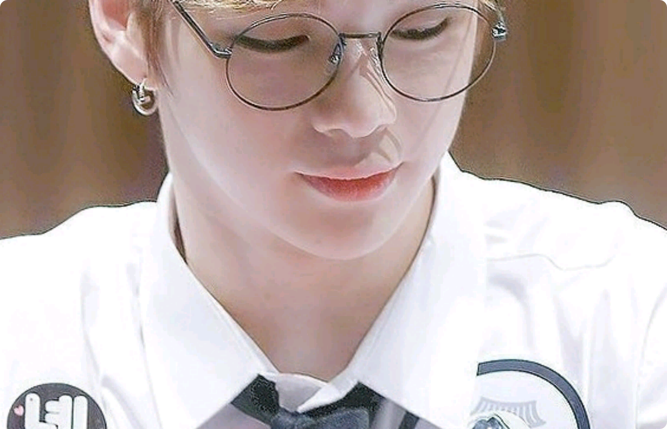 나는 일진들과 동거한다 thumbnail