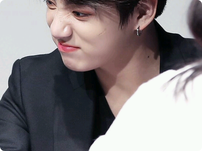 Hiburan Jungkook♥ thumbnail