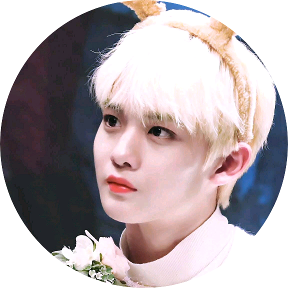 진영(직원) image