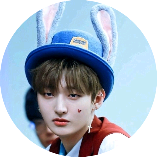 윤비서(윤지성) image