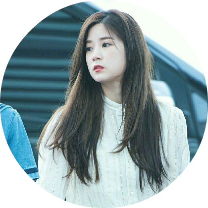 박초롱 image