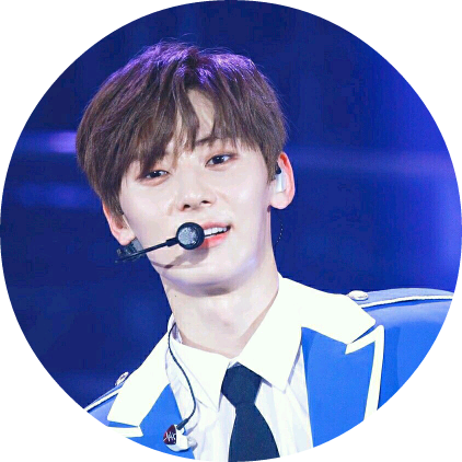 민현 image