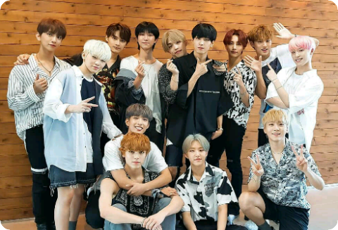 女主人公和她的13位学长 thumbnail