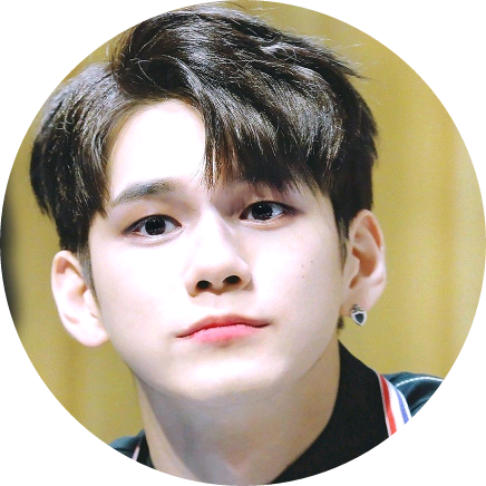 옹성우 image