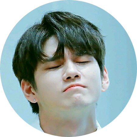 옹성우 image