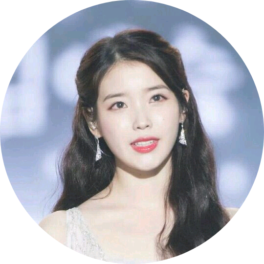 아이유 image