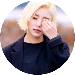 휘인 image