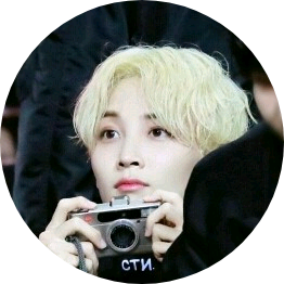 윤정한 image
