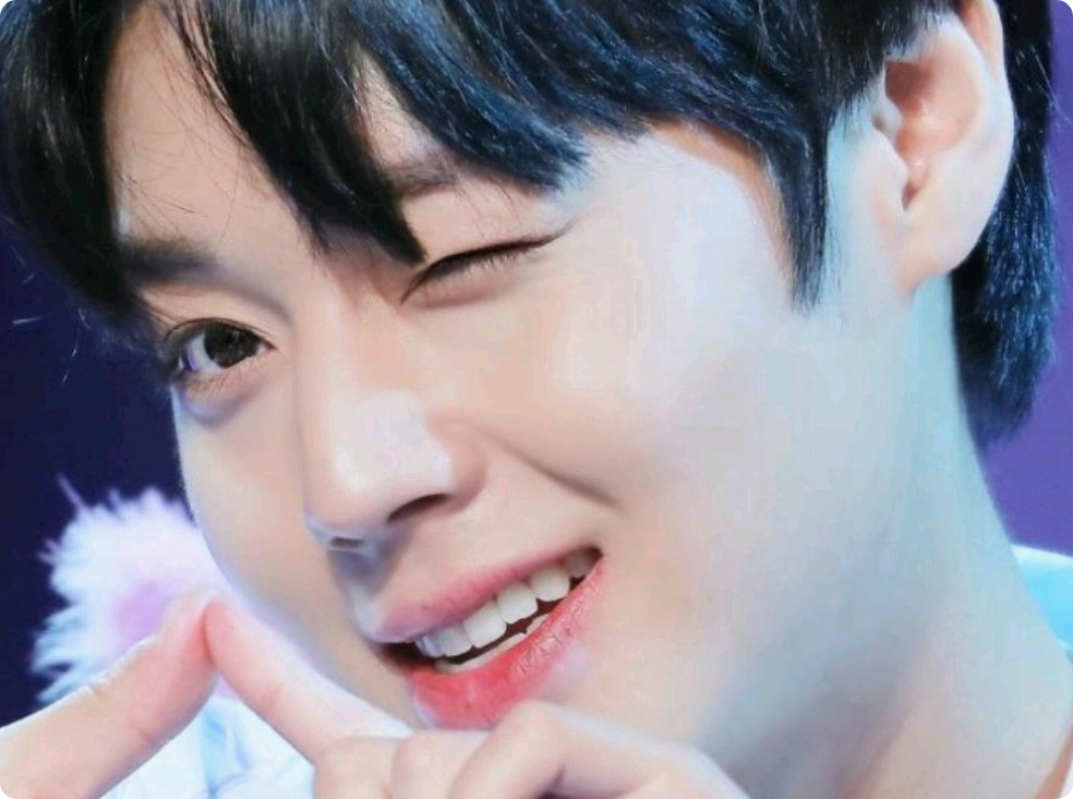 학교친구가 어느새 남친? thumbnail