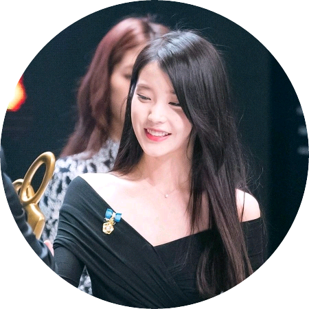 아이유 image