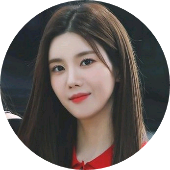 권은비 image