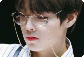 어쩌다 계약연애 thumbnail