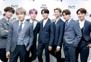 私には7人の兄がいます。 thumbnail