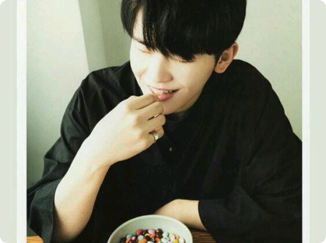 우지는 제가 제일 좋아하는 멤버이자 최애 멤버, 그리고 가장 사랑하는 멤버입니다. thumbnail