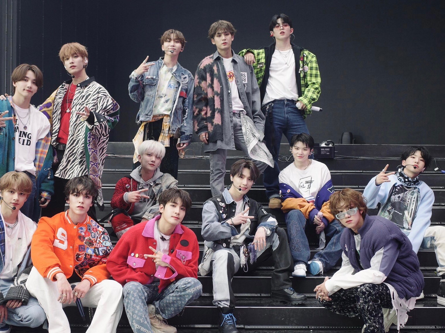 Vivir como amiga de la protagonista femenina (protagonista masculino desconocido) thumbnail