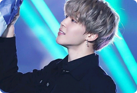 ◟°£我尝试扮演一个孤独的人……但我失败了。 thumbnail