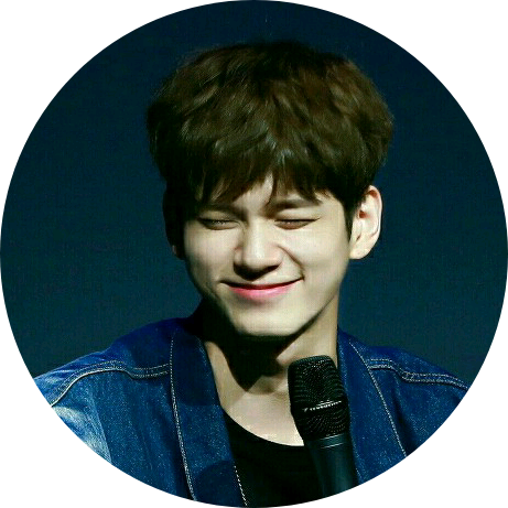 옹성우 image