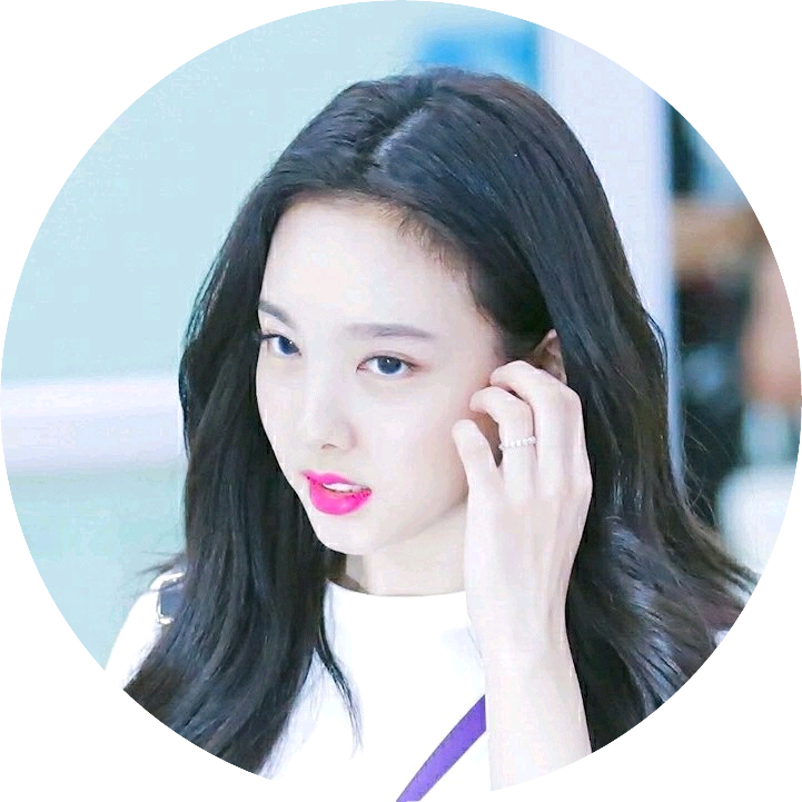 김여우 image