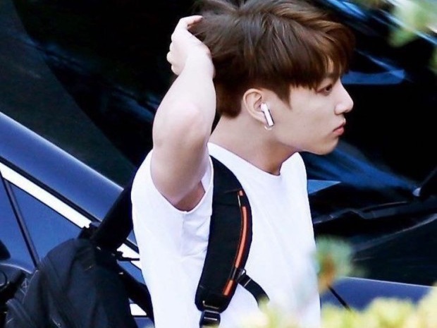 Je me suis fait prendre à insulter le président du conseil étudiant. thumbnail