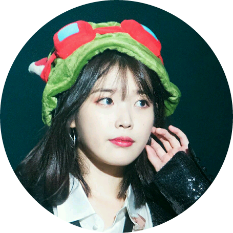 교장 선생님 IU image