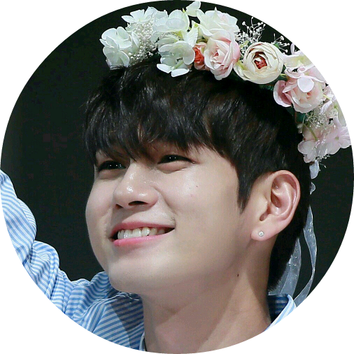 옹성우 image
