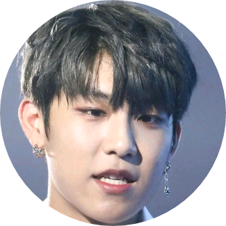 우진 image