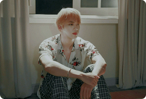 peach blossoms thumbnail