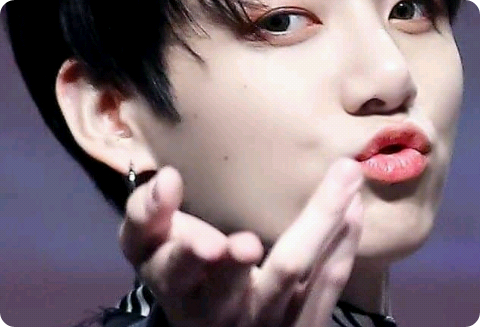 私との付き合いは吸血鬼です  thumbnail