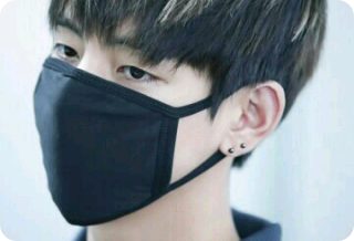 회장과 태형 사이
 thumbnail