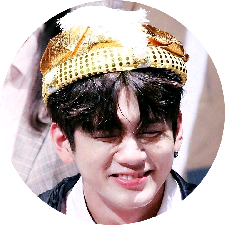 성우 (여주친구) image