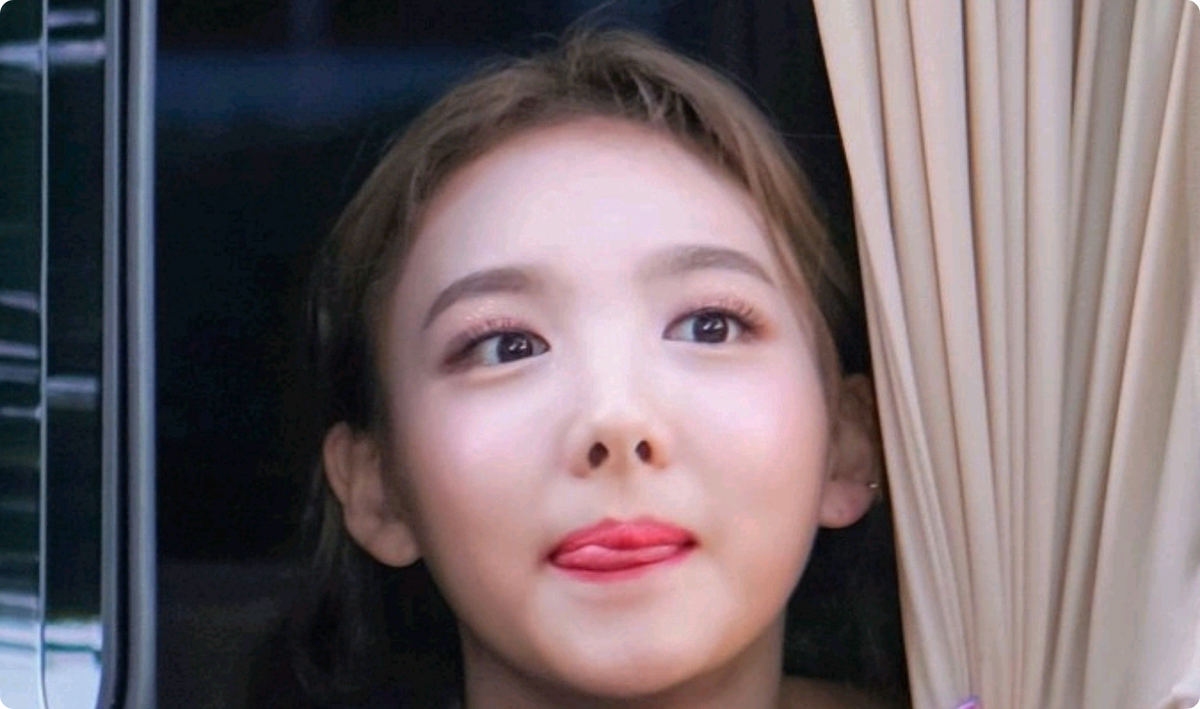 ナヨン♡♡ thumbnail