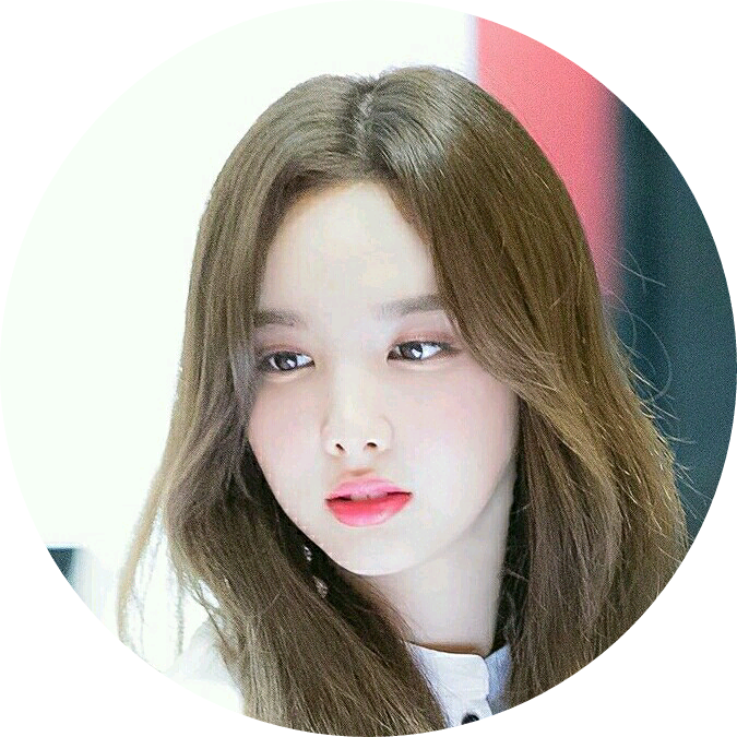 나연 image
