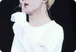 我在我哥哥朋友的衣服上乱涂乱画了！！ thumbnail