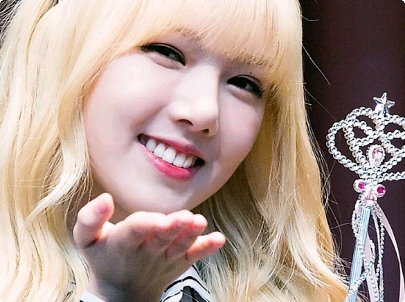 키가 작아진 예린 thumbnail