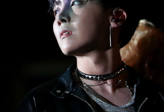 過去と現在の間 thumbnail