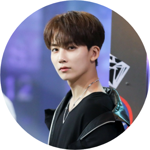윤정한(25) image