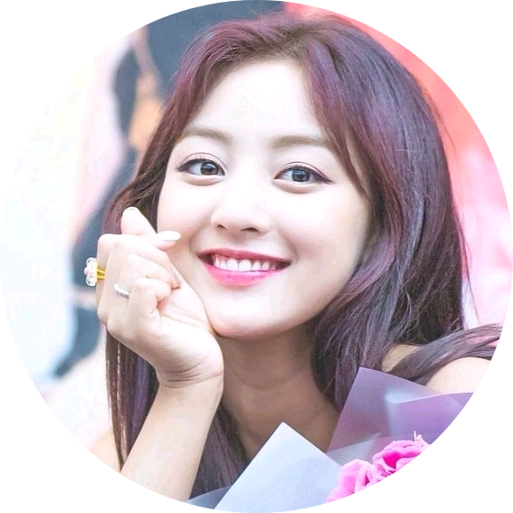 이여주(22) image