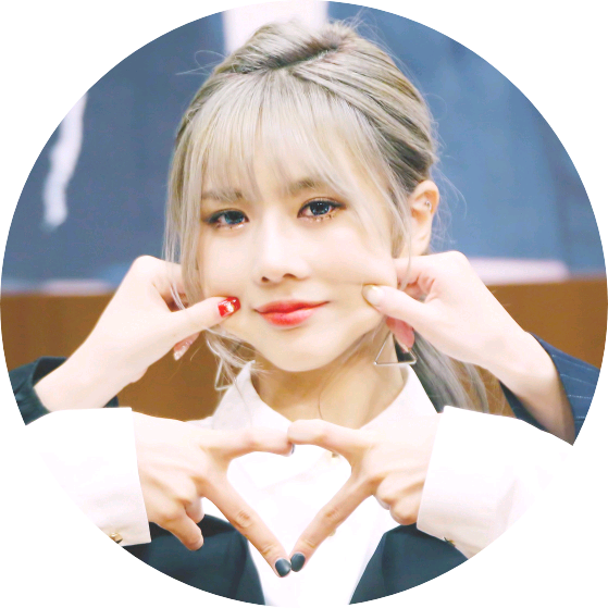 윤수아(20) image