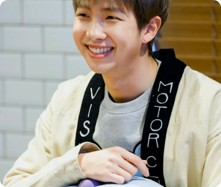 한강변에서 RM과 함께 thumbnail