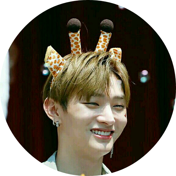 윤선생님 (담임) image