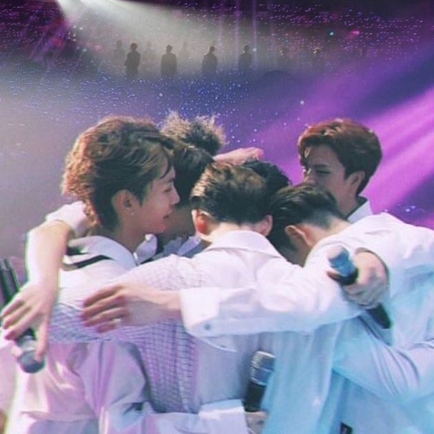 비투비 image